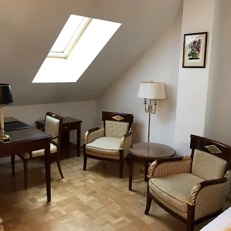 Dream Station - In Zentrum Sued