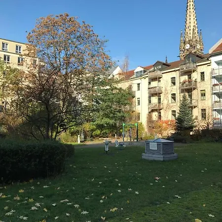 Dream Station - In Zentrum Sued Appartamento *