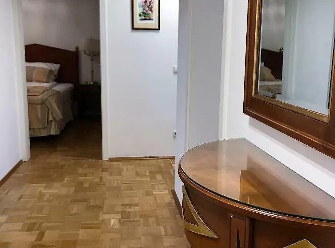 Dream Station - In Zentrum Sued Leipzig