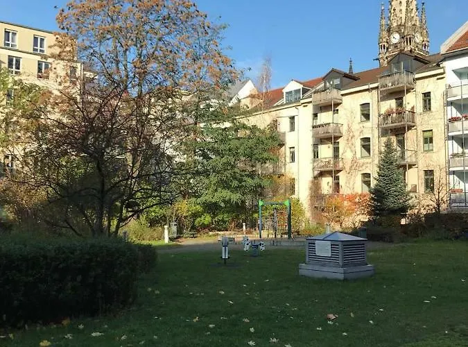 Dream Station - In Zentrum Sued Appartement *